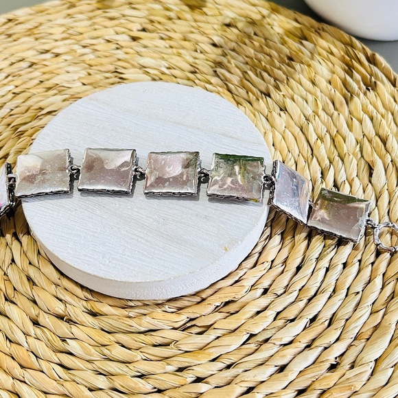 Vintage Abalone Shell Panel Link Bracelet with Silver Tone Toggle Close. - Picture 6 of 15